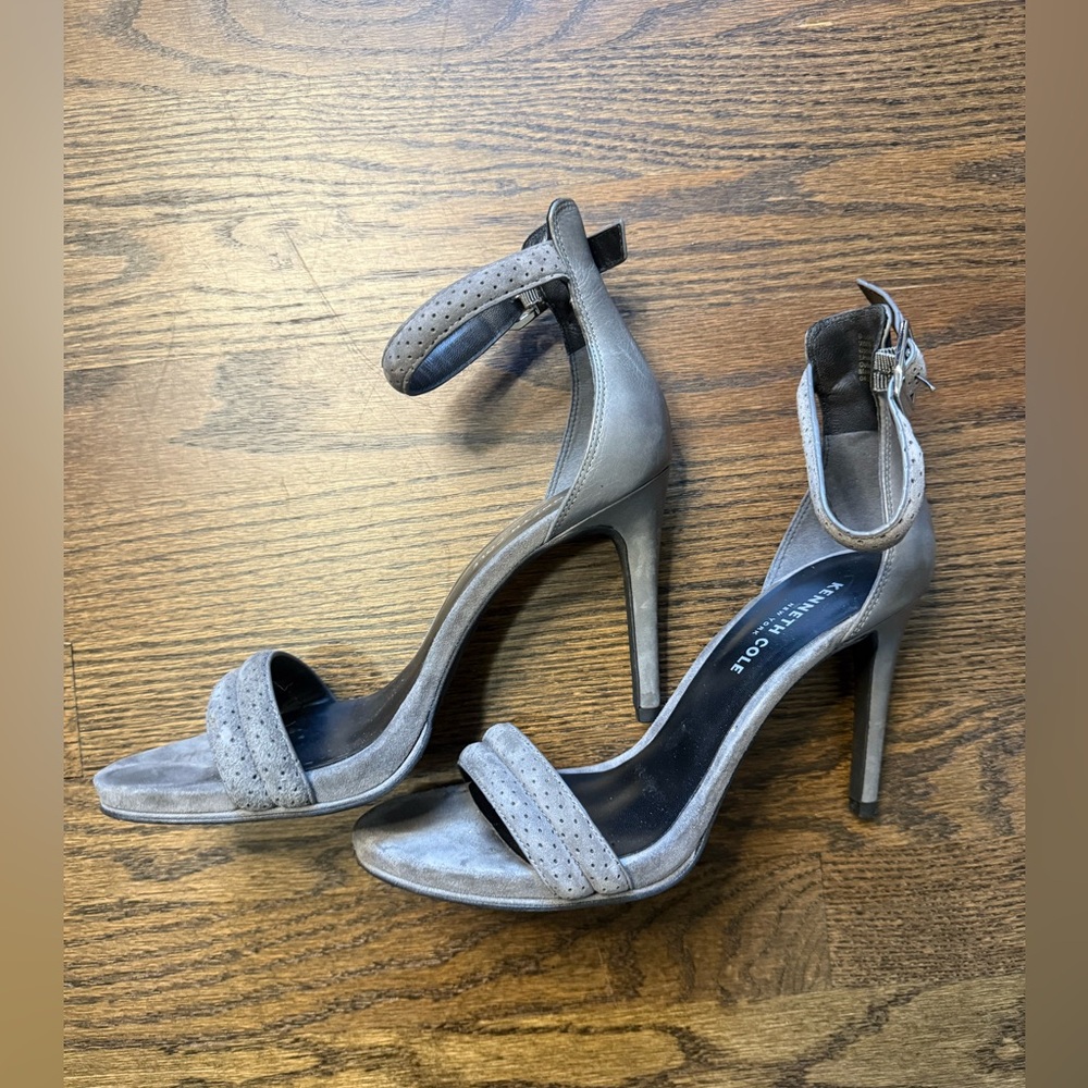 womens size 8 kennth cole grey suede ankle strap highheel